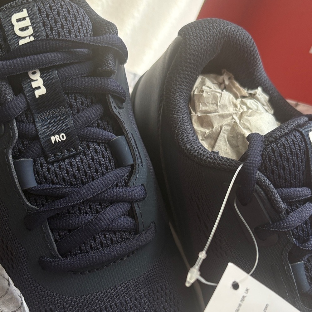 Wilson Intrigue Pro Women’s Tennis shoes - Picture 2 of 11